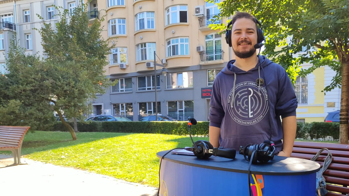 Емил Тотев от "Вътрешно горене"