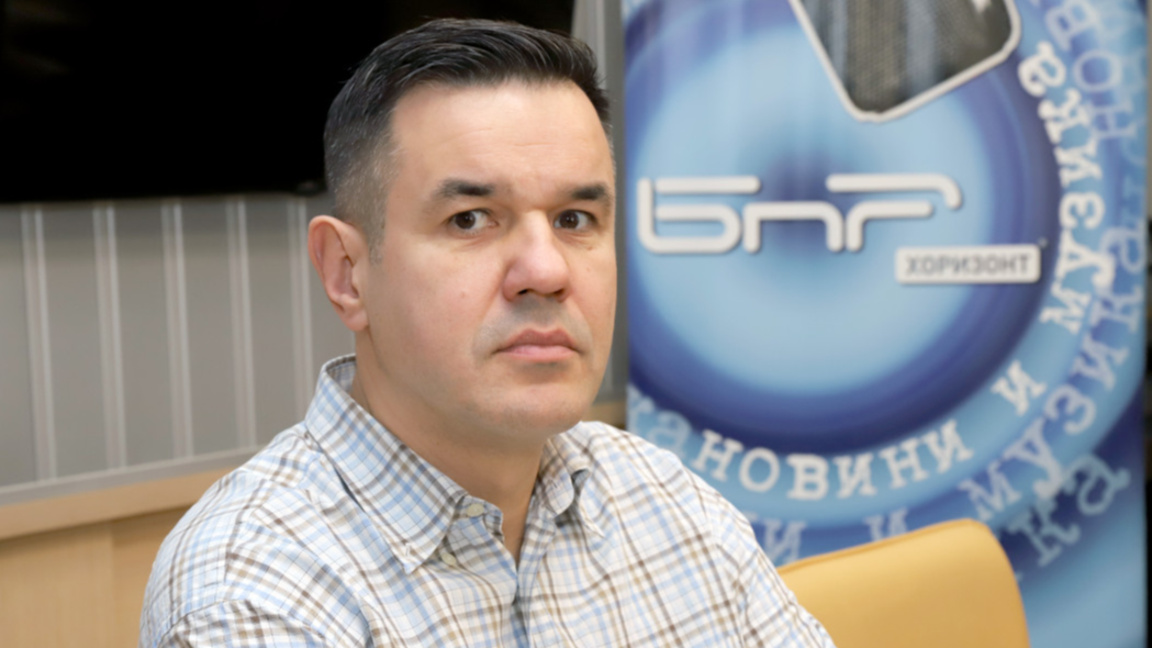 Никола Стоянов