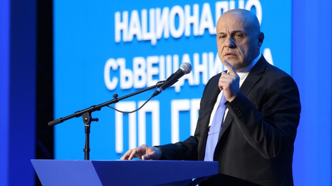 Томислав Дончев: Ротацията в този вид е безсмислена