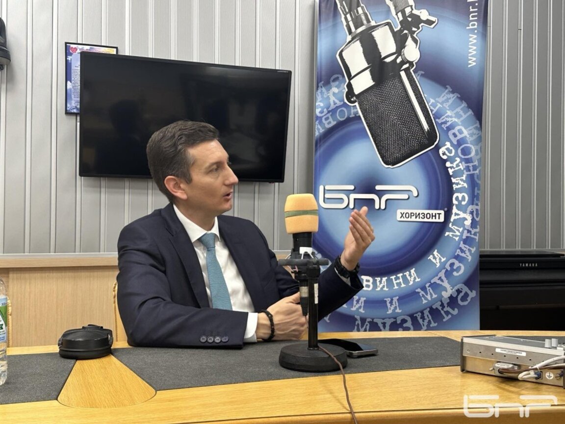 Иван Василев: Не водя разговори за фирми, а за политики и проекти