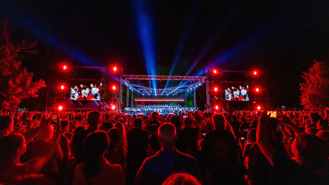 More than 20,000 people applauded a Bulgarian-Greek-North Macedonian concert