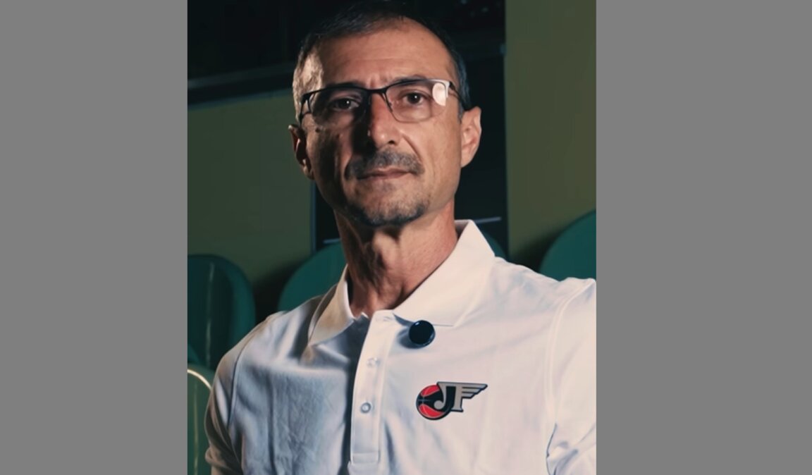 Асен Николов