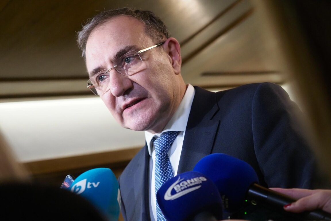 Социалният министър Борислав Гуцанов