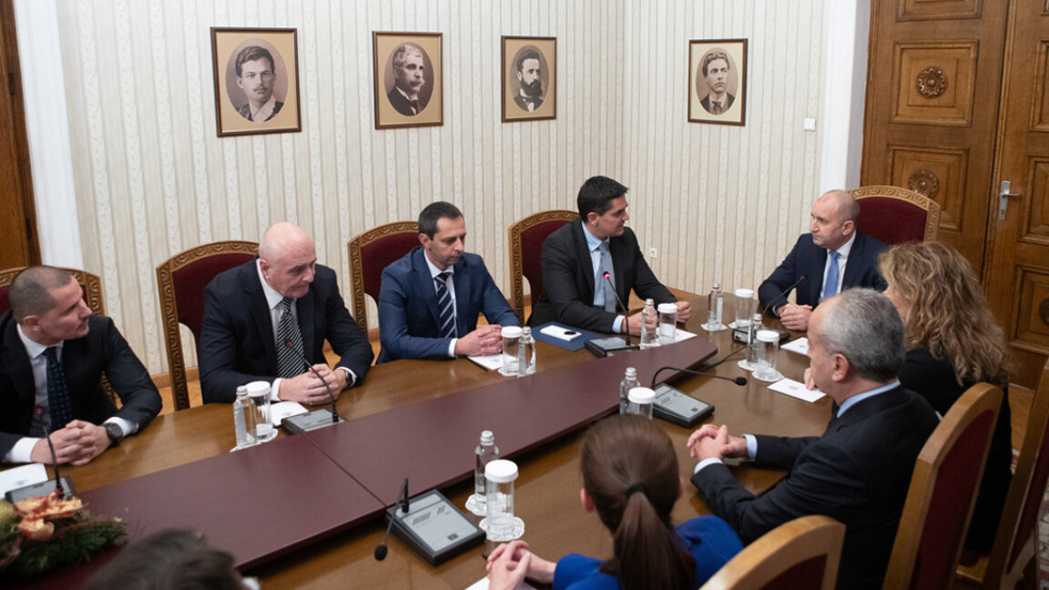 President concludes consultations with parliamentary groups