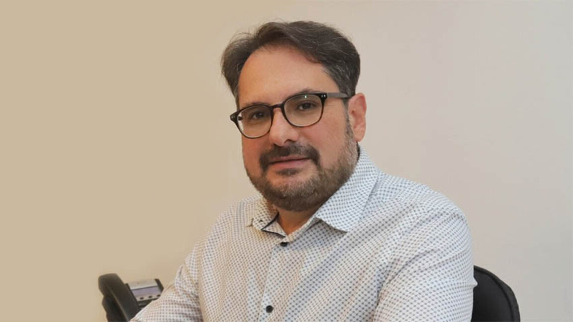 Даниел Смилов