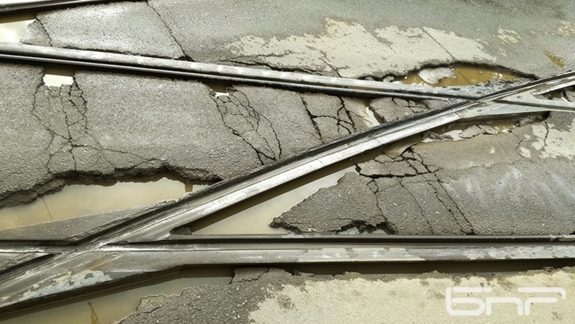 Зимата спря ремонта по трамвайното трасе на бул.”Янко Сакъзов“ в София