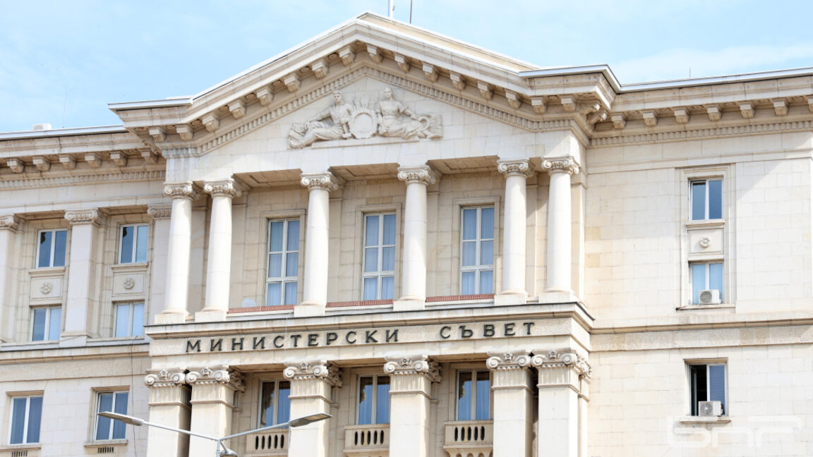 До 4 март догодина се удължава срокът за временна закрила на разселени лица от Украйна