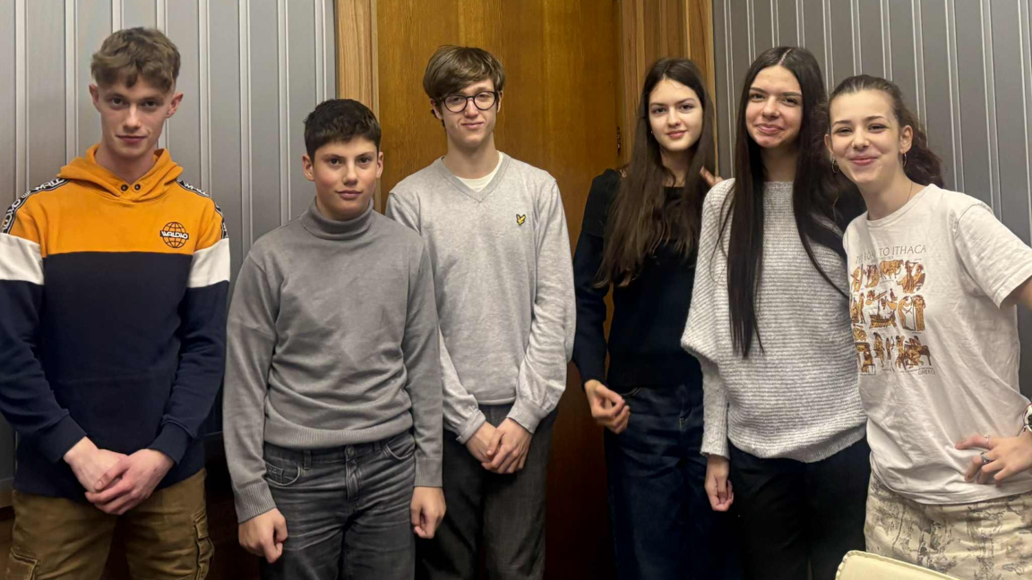 Мартин Илиев, Иван, Калоян, Александра, Вяра, Карина