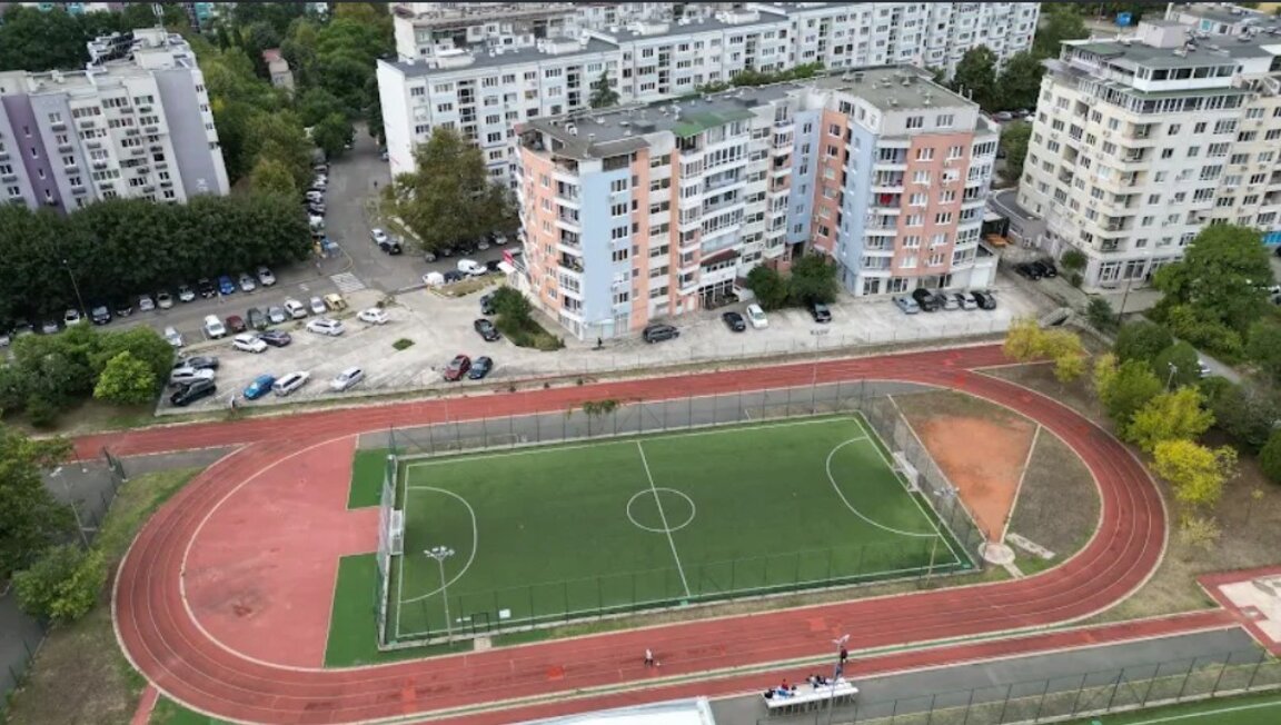 Спортният център в "Славейков" ще бъде модернизиран