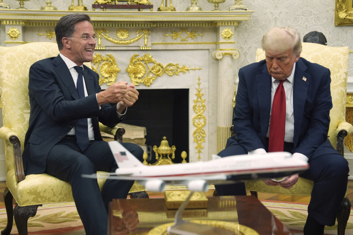 Тръмп постави нов срок за постигане на мирно споразумение за Украйна