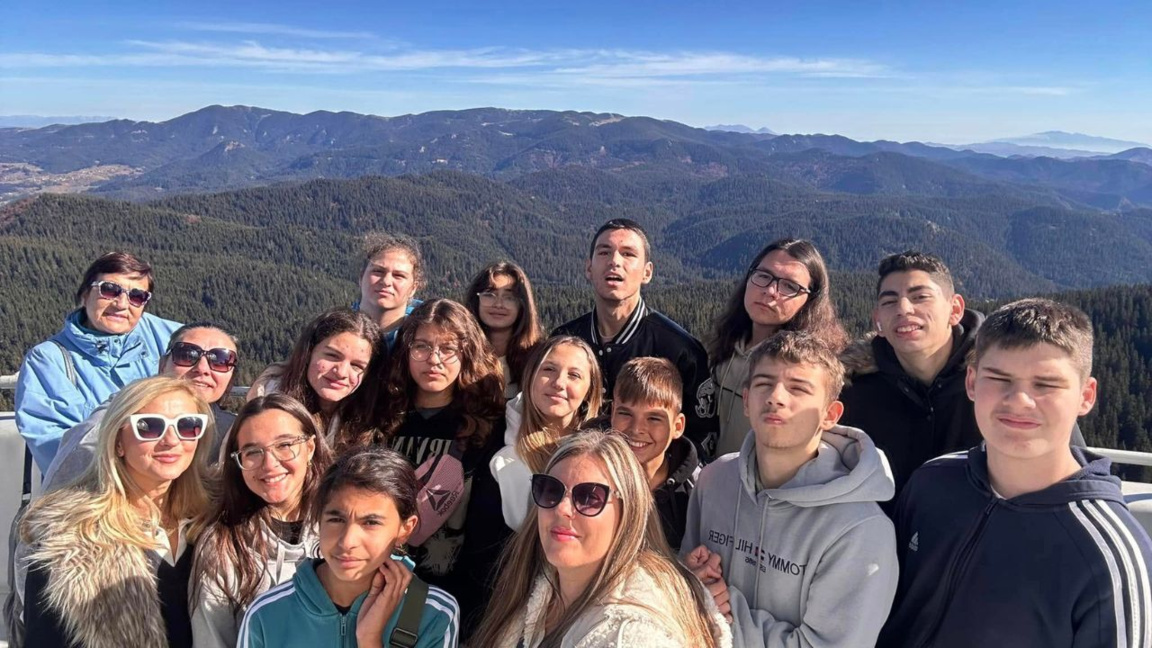 Larnaka’dan gelen Bulgar çocuklar ile  Bulgaristan dersi