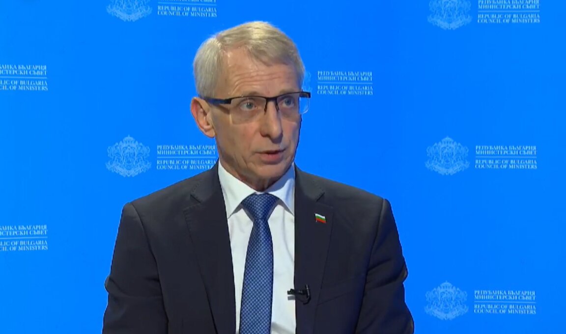 Денков: Няма да се правят компромиси с имена заради ДПС при ротацията