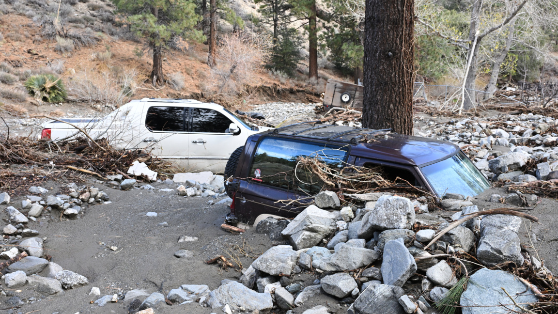 Извънредно положение заради проливни дъждове в Калифорния