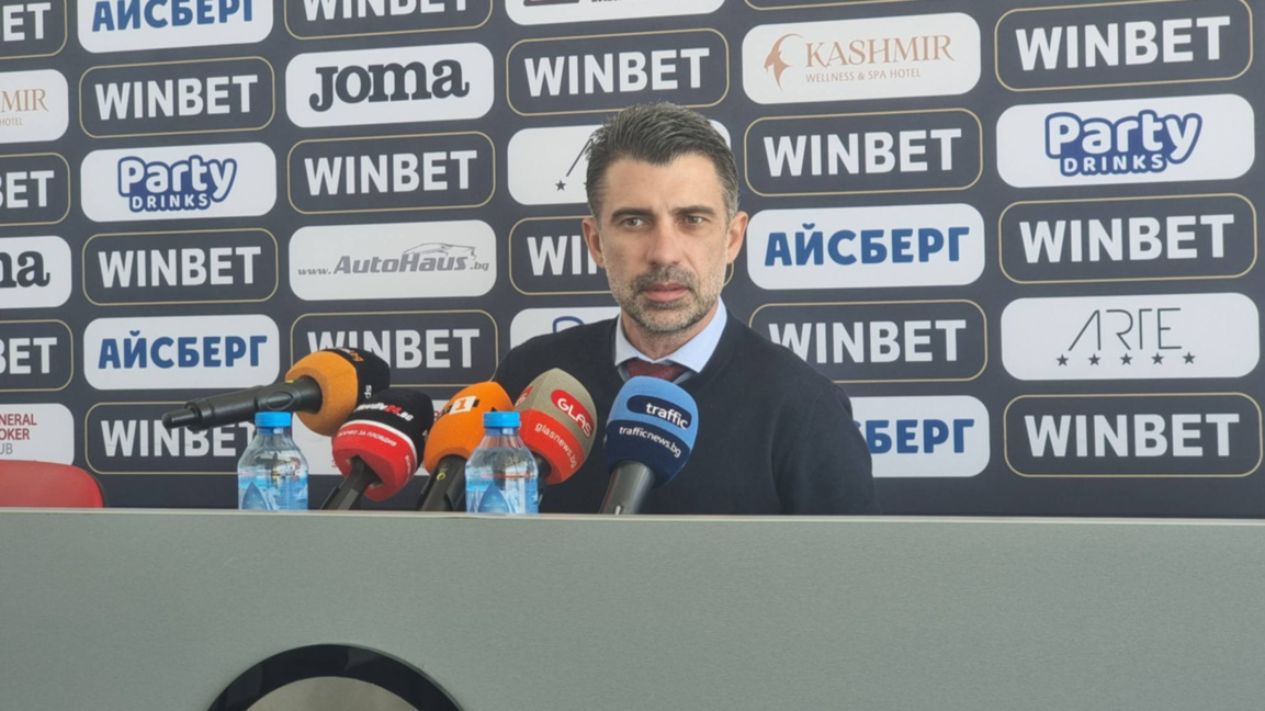 Георги Величков говори пред медиите