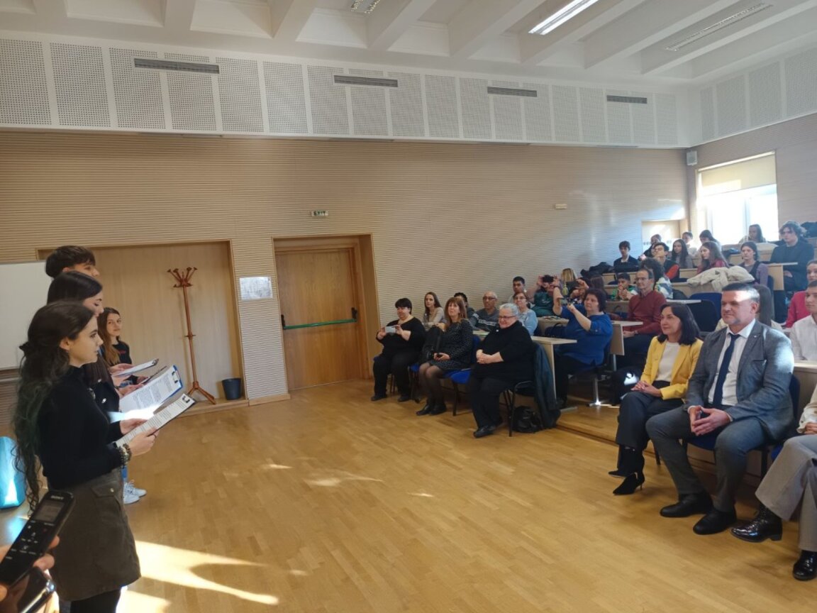 Български младежки воден парламент обсъжда в Стара Загора идеи за опазване на водите и устойчиво развитие