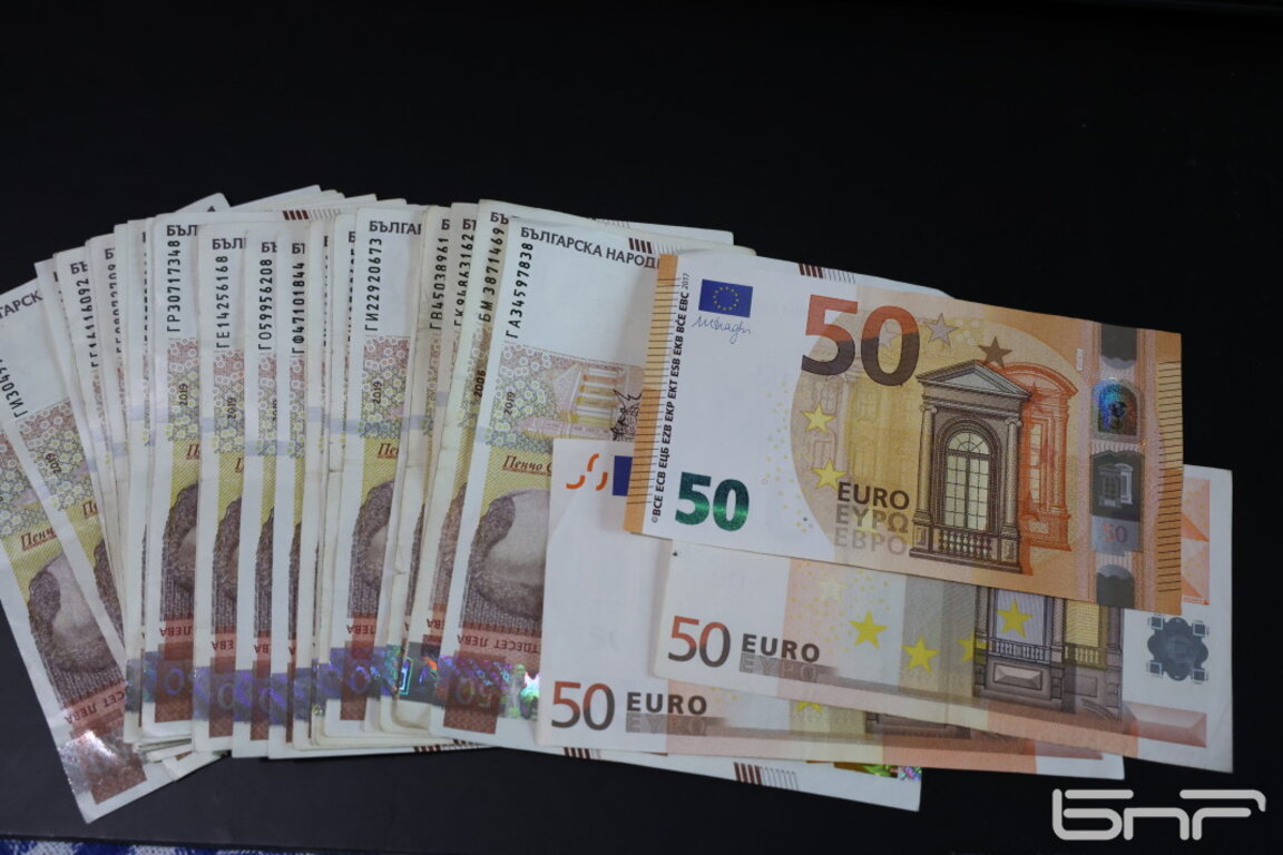 МВФ с препоръки: Скок на осигуровките и имотните данъци, без максимален осигурителен праг (ОБНОВЕНА)