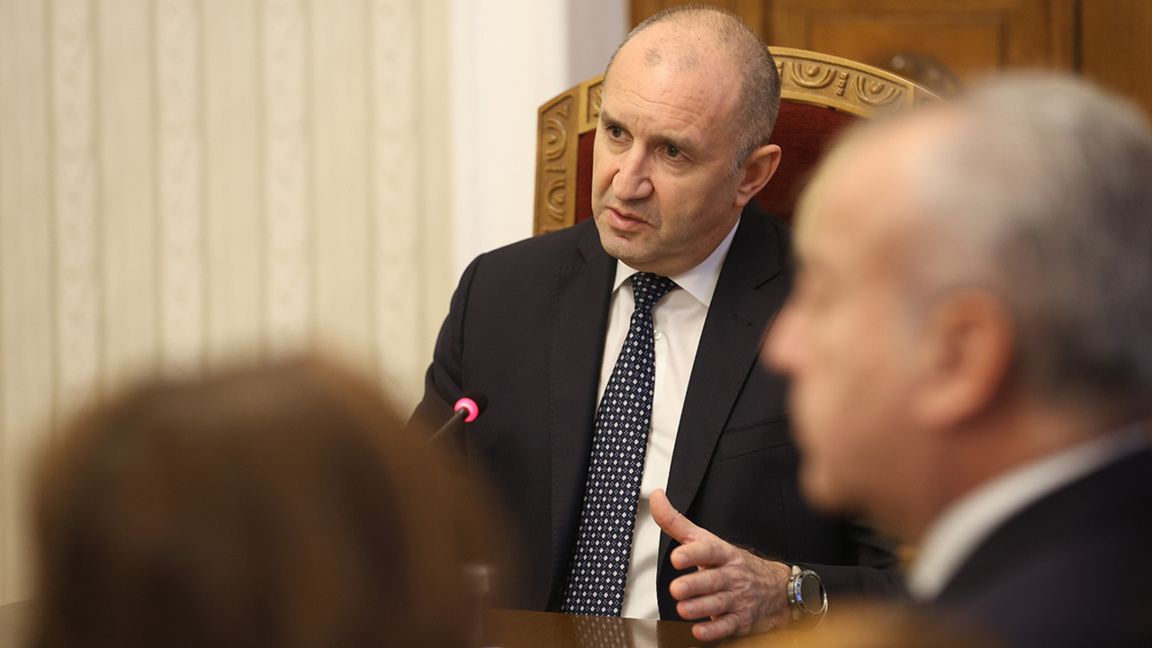 Președintele continuă consultările pentru un nou cabinet în actualul Parlament