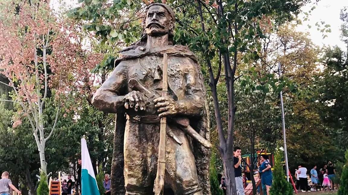 „Страхиле, страшни војводо“ – величање храброг бугарског бунтовника