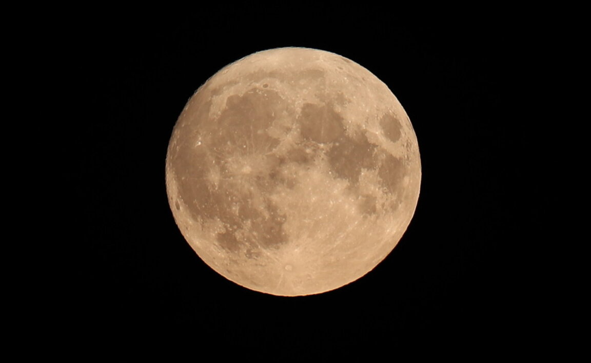 Super Lună Albastră