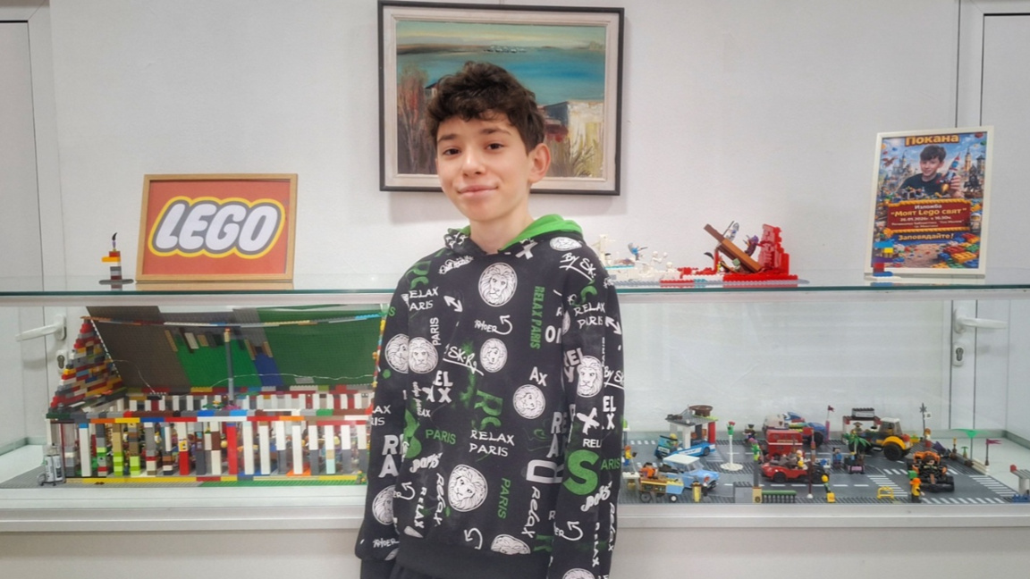 "Моят LEGO свят" - втората изложба на Благовест Петров