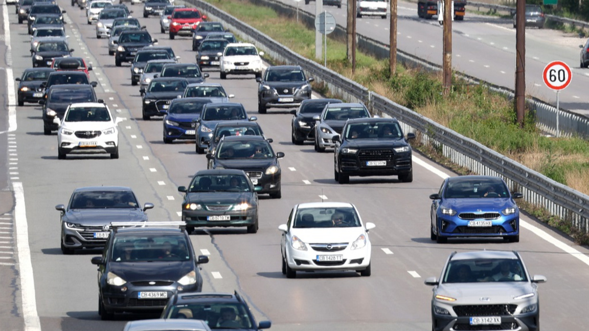 Tüm sınırlarda trafik akıcı ilerliyor