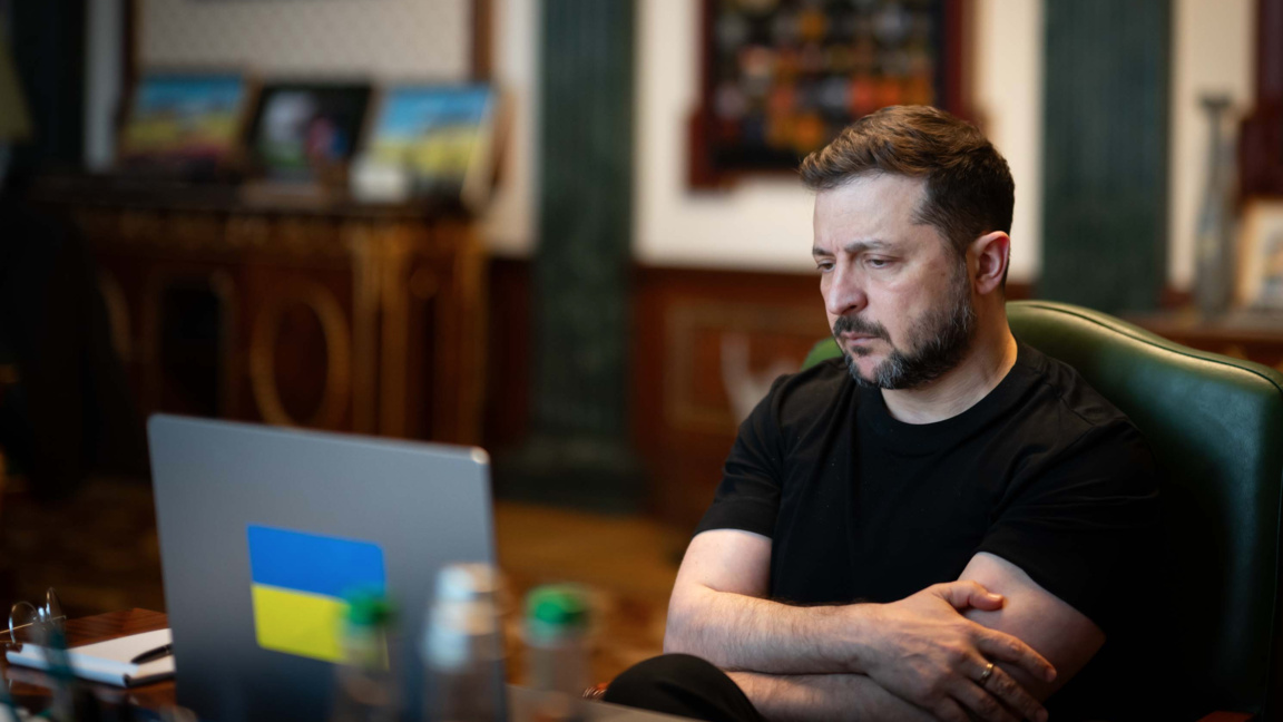 Зеленски: ЕС би трябвало да се разшири допълнително, ако САЩ се оттеглят от НАТО