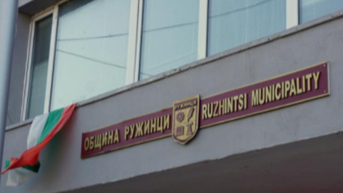 През лятото в община Ружинци подобряват обществените пространства в селата