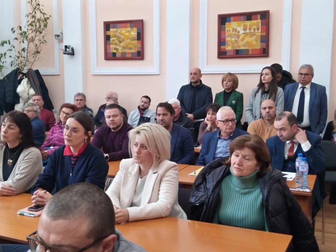 Без конкретни отговори на дебата за пътната безопастност в Кюстендил