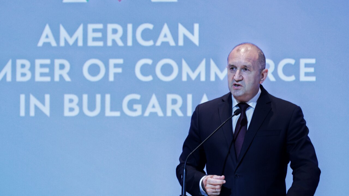 Radev a îndemnat companiile americane să investească în Bulgaria