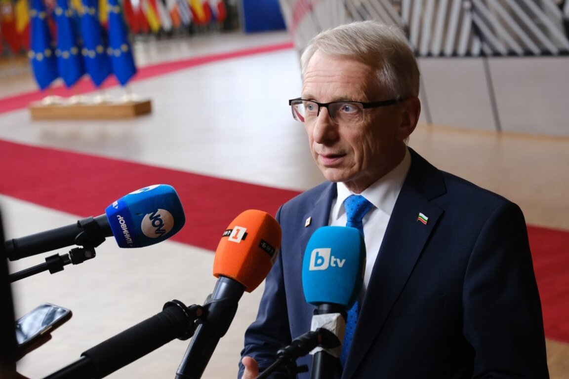 Заради Орбан България е била принудена да премахне таксата за транзит на руски газ