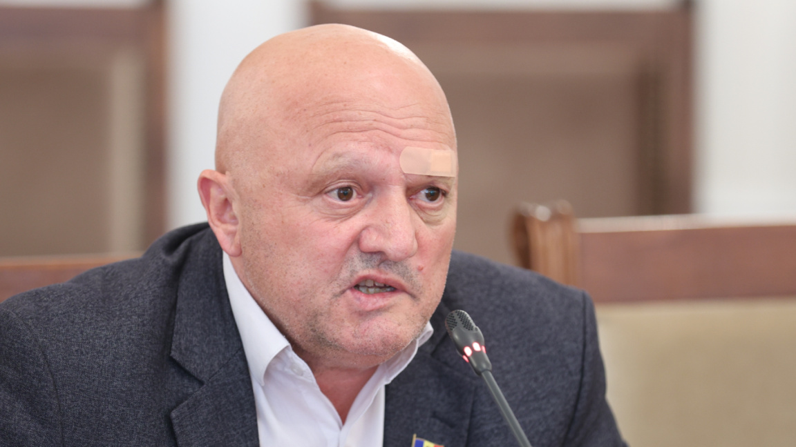 Лазарь Дерменжи