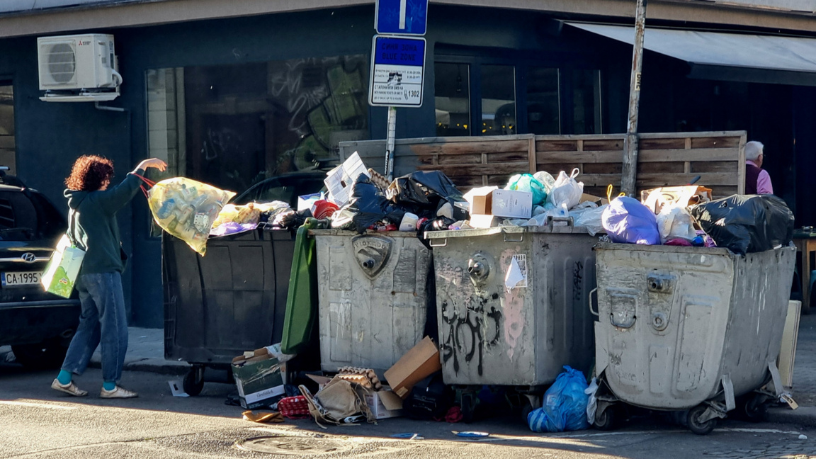 Осигурена е непрекъсваемост на сметопочистването в още шест столични района