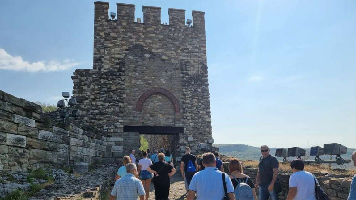 Велико Търново впечатли сънародници от Сърбия