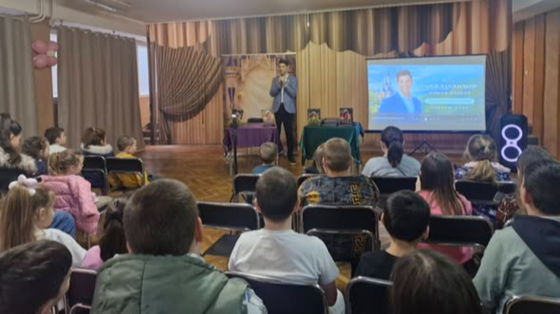 Любим писател развълнува малките читатели в Зверино