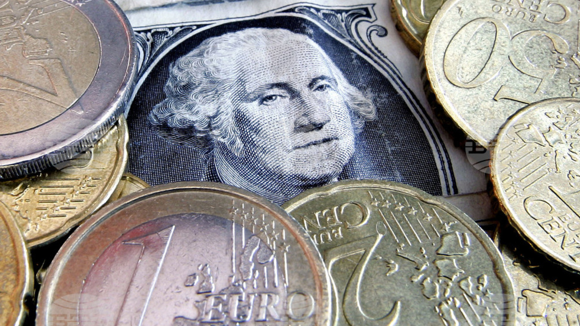 Долар - евро