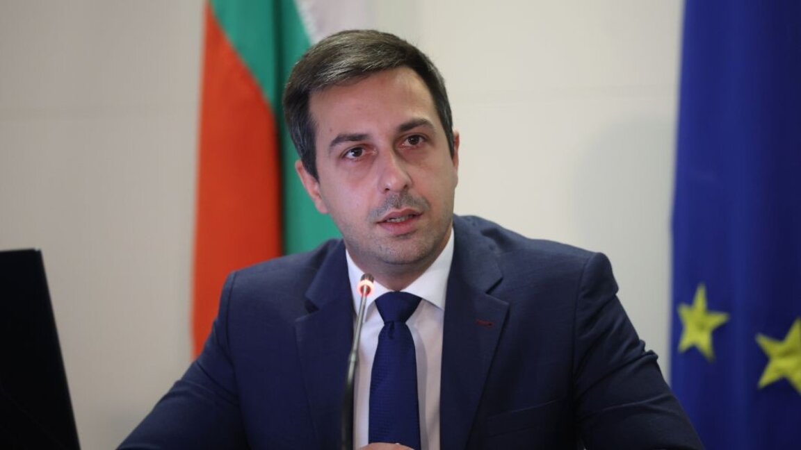 Deyan Nikolov