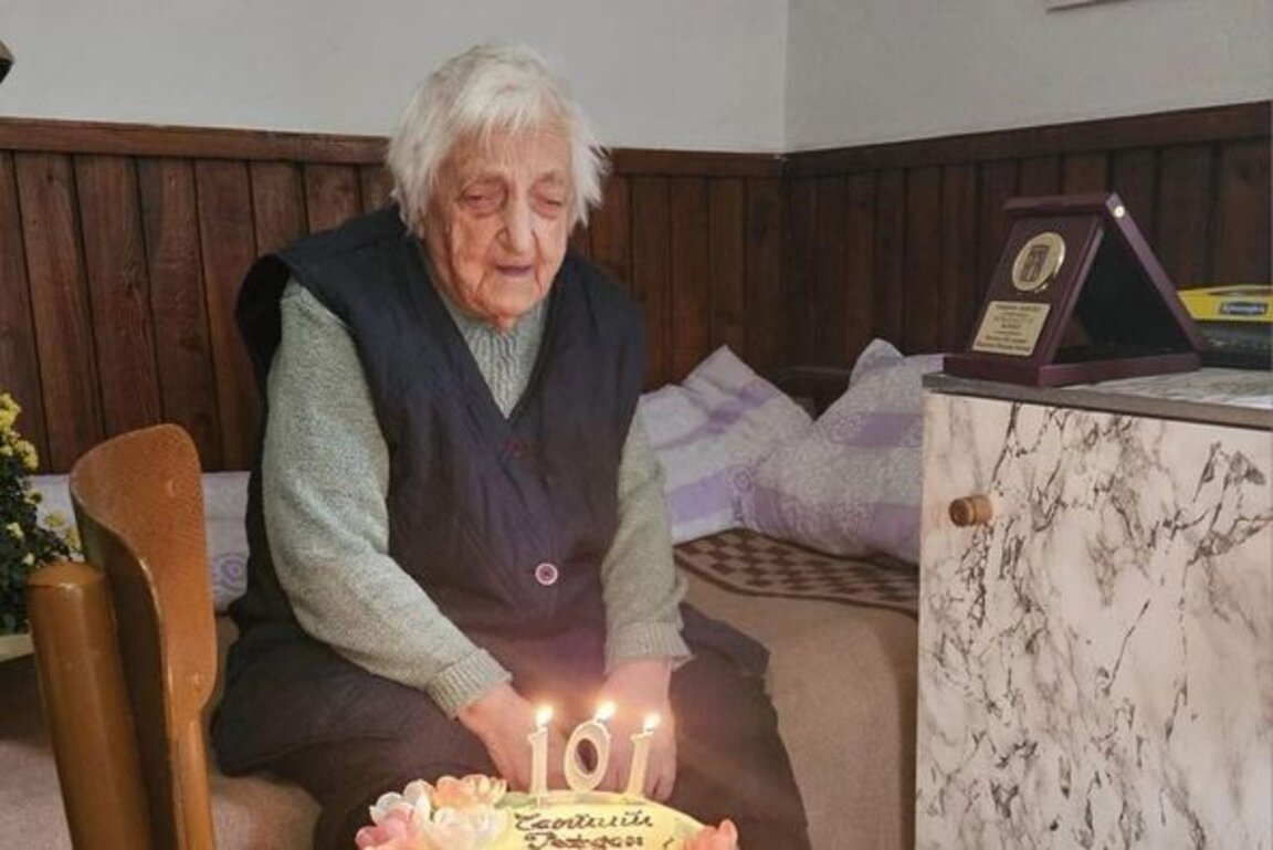 Баба Йорданка от Добринище чества 101 години