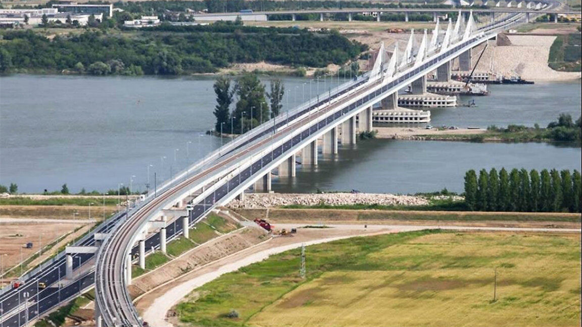 Se cere trecerea gratuită pe podul Vidin-Calafat pentru locuitorii celor două orașe