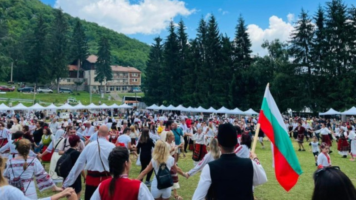 Община Враца организира безплатен превоз за гостите на "Леденика"