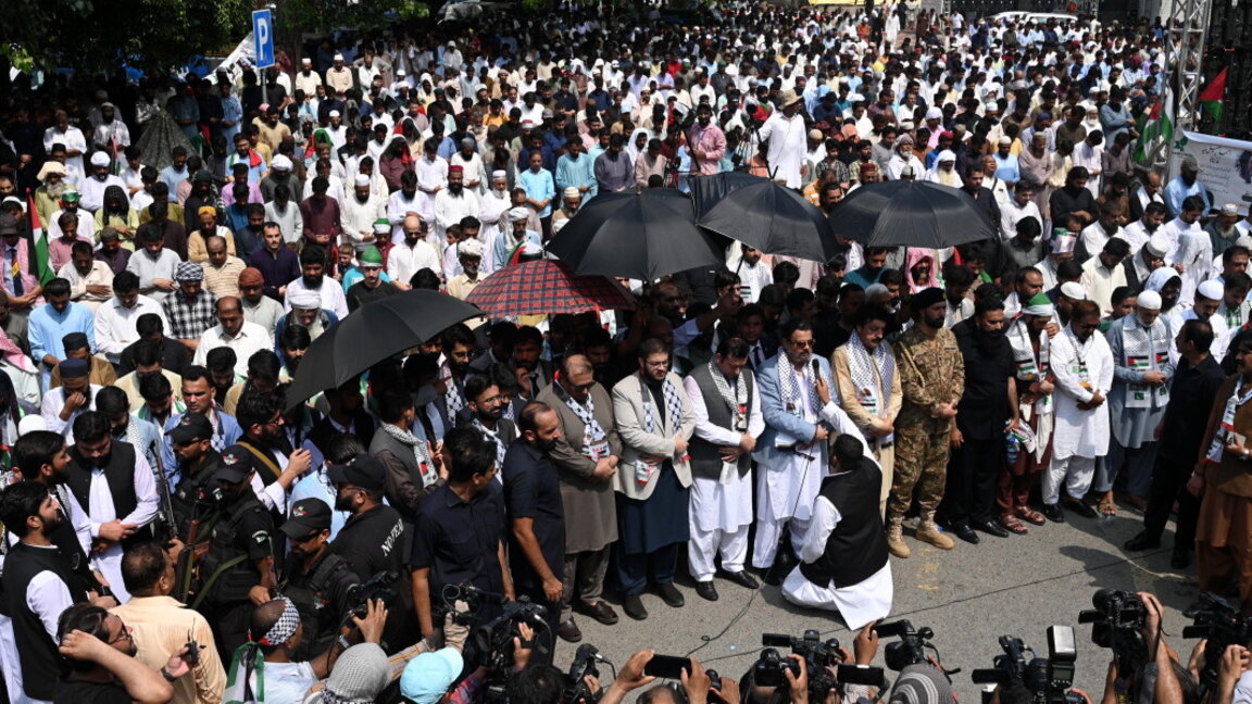 Политическият лидер на "Хамас" беше погребан в Катар