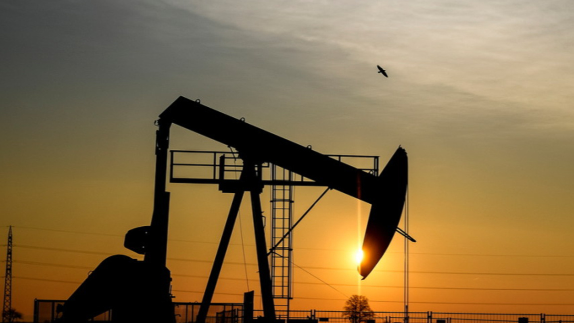 Рязко покачване на цените на петрола в С...