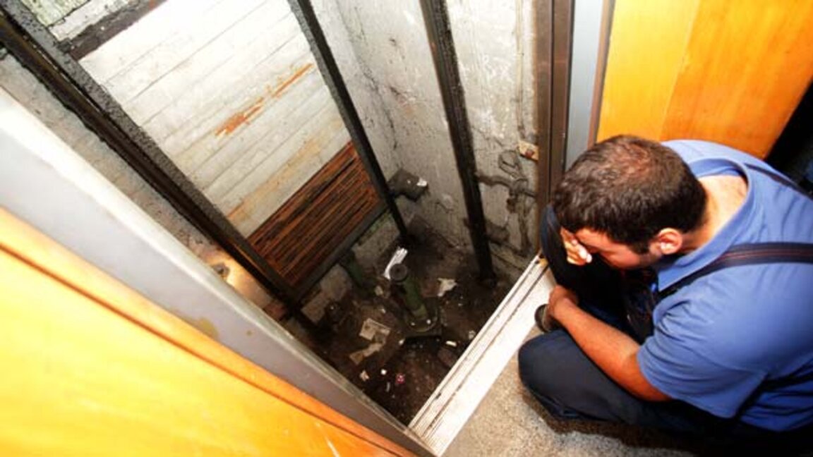 Има пропуски в наредбата за безопасната експлоатация на асансьорите