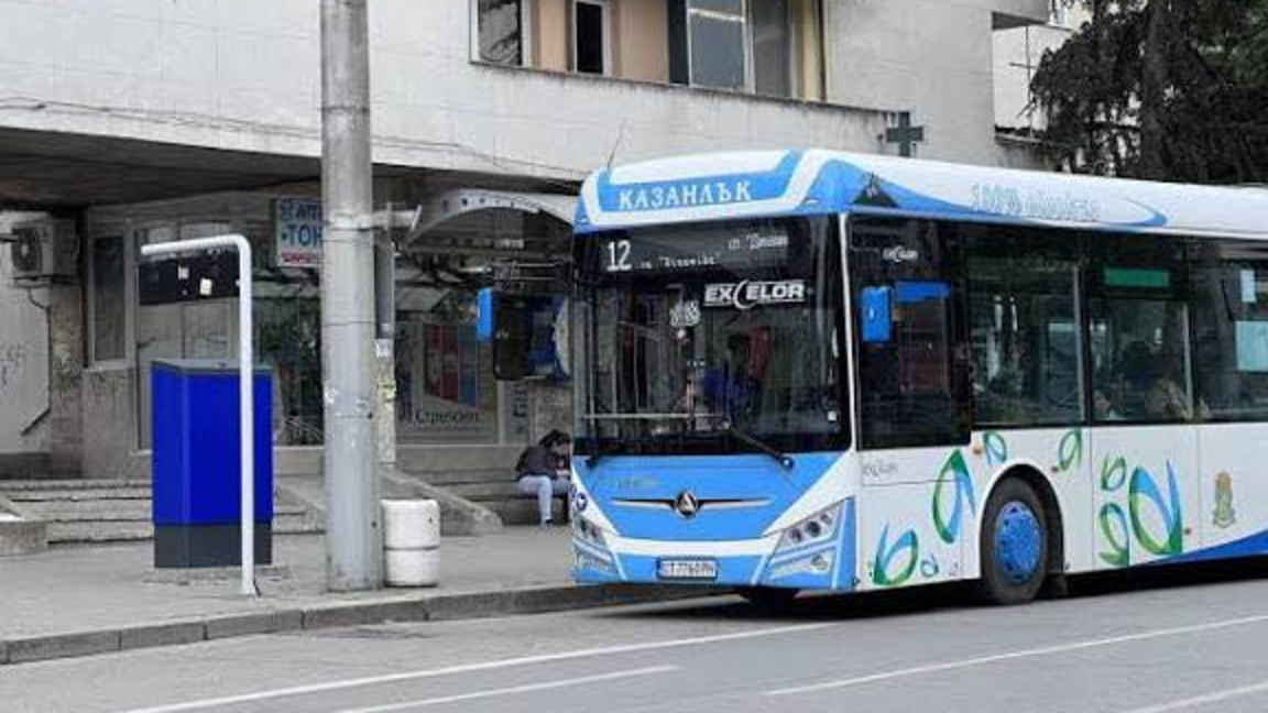 Автобусите в Казанлък ще возят безплатно три дни