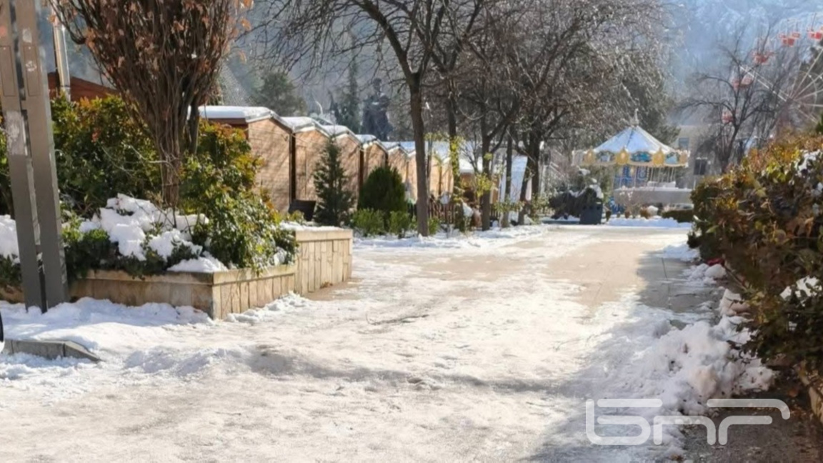 Поледица във Враца