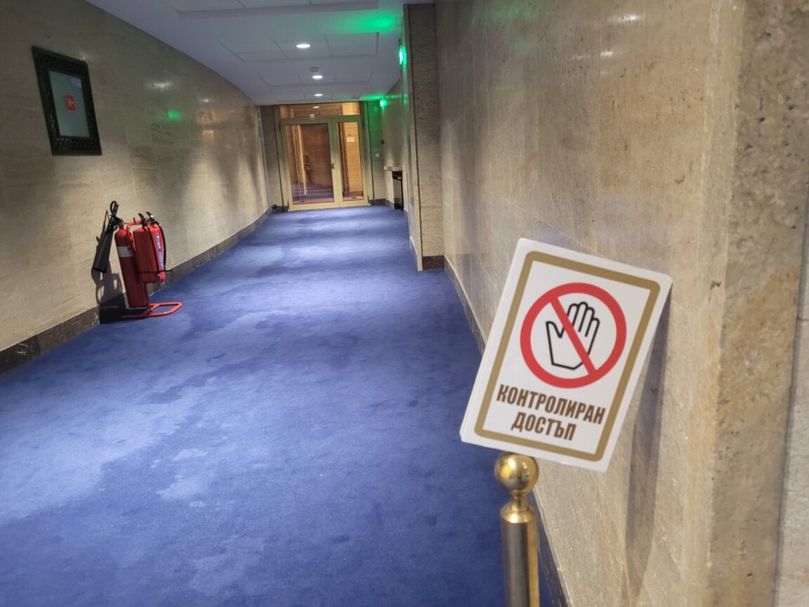 Парламентарните репортери искат по-добри условия на труд в сградата на НС