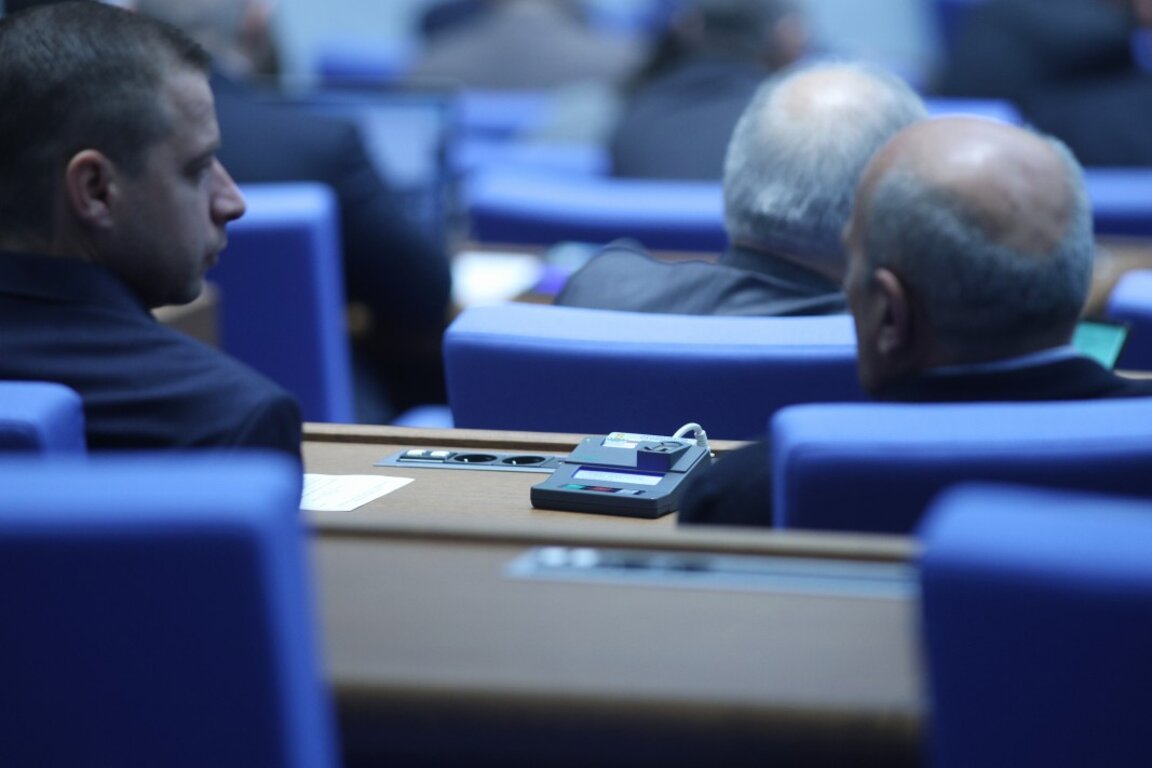 НС прие създаването на комисия за "Турски поток"