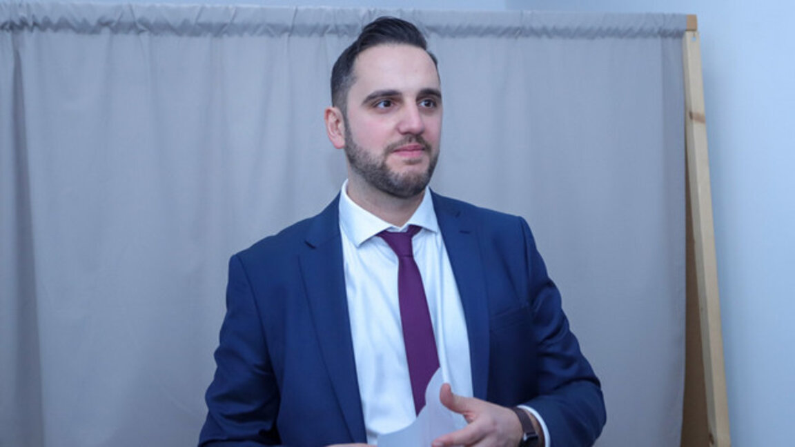 Цветомир Петров, СОС