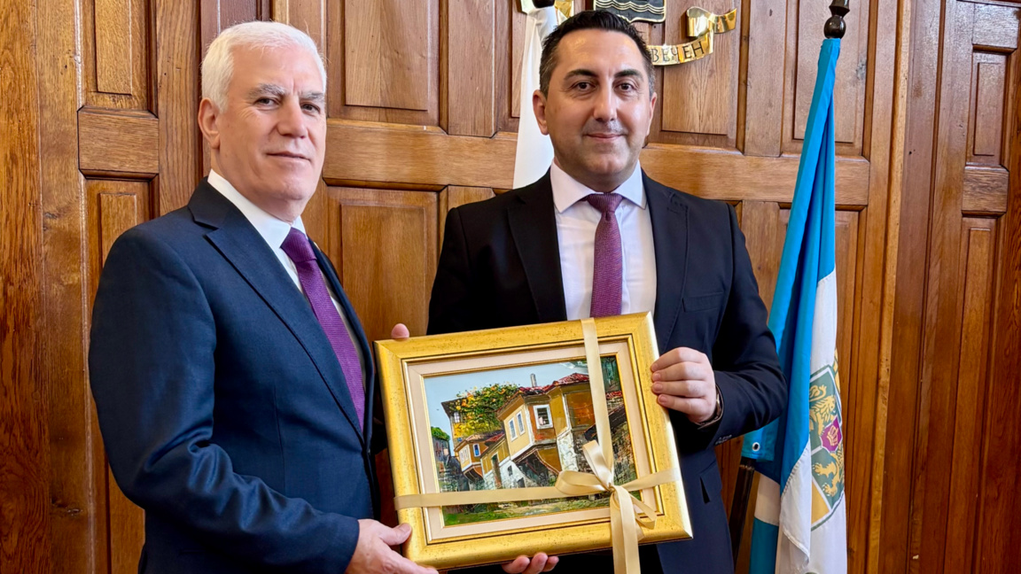 Кметът на Бурса се срещна с ръководството на община Пловдив