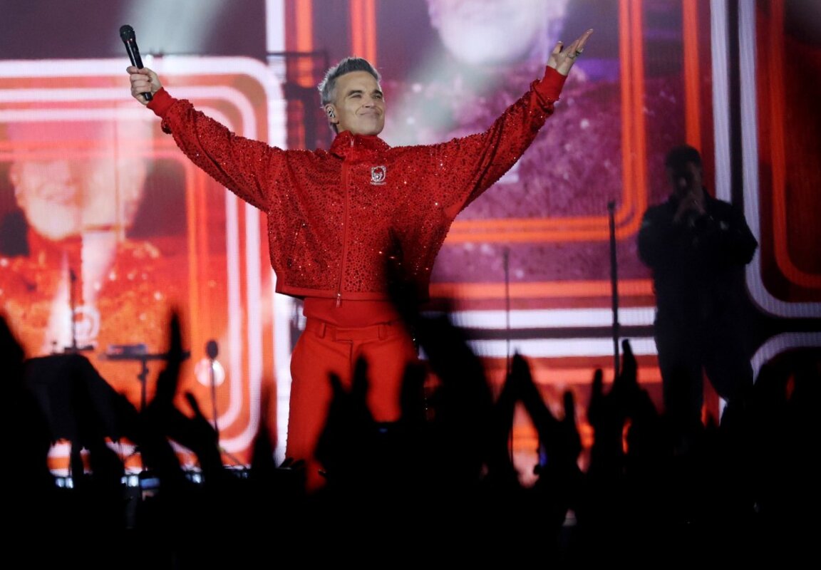 Arrests at Automobile Administration for attempt to get bribe from Robbie Williams’ team