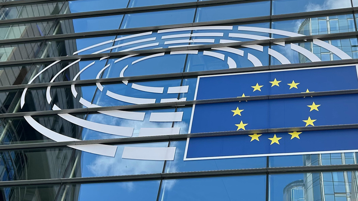  Eurodiputados visitan Bulgaria para apoyar a niños refugiados  